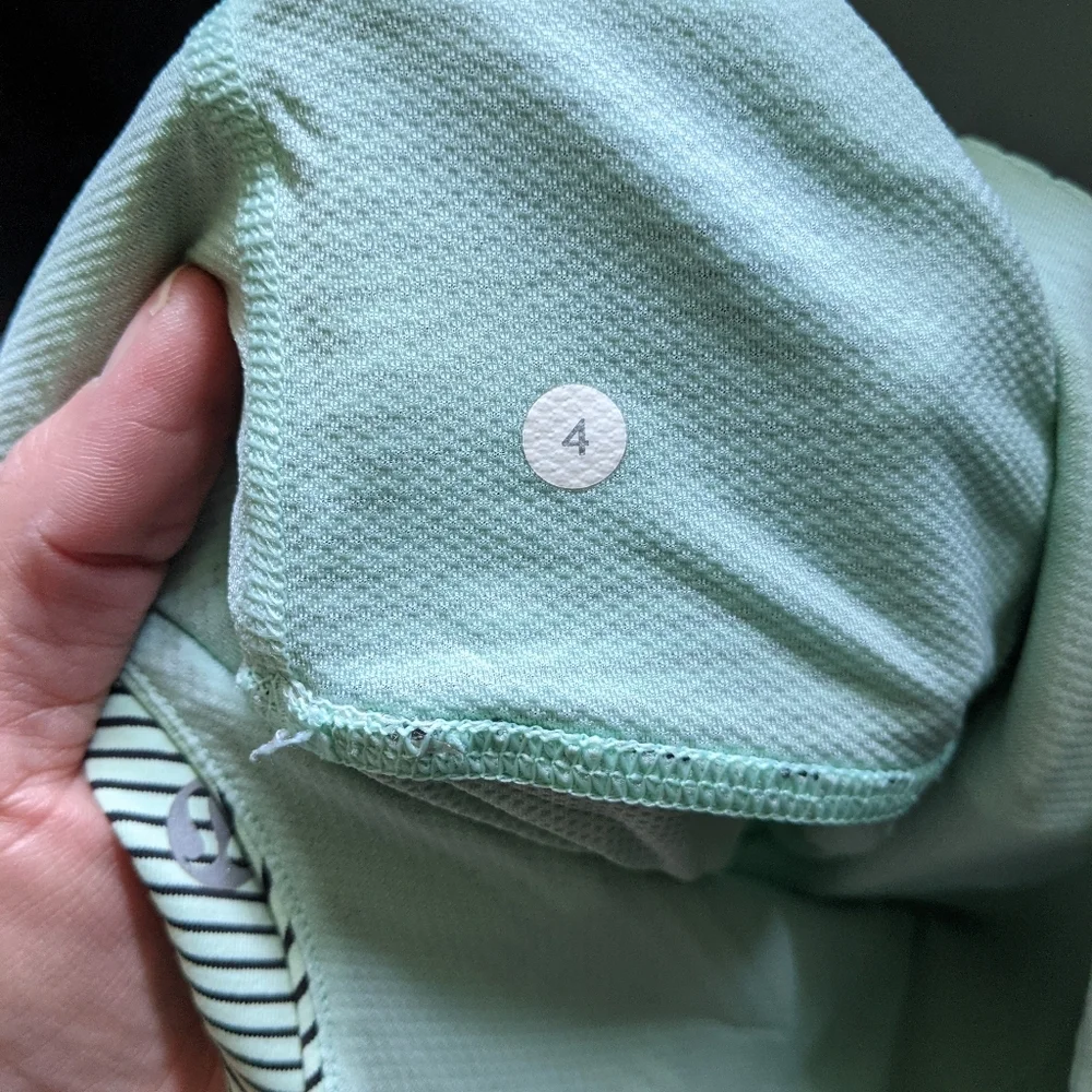 Lululemon Run Tame Me Tank - Picture 7 of 7